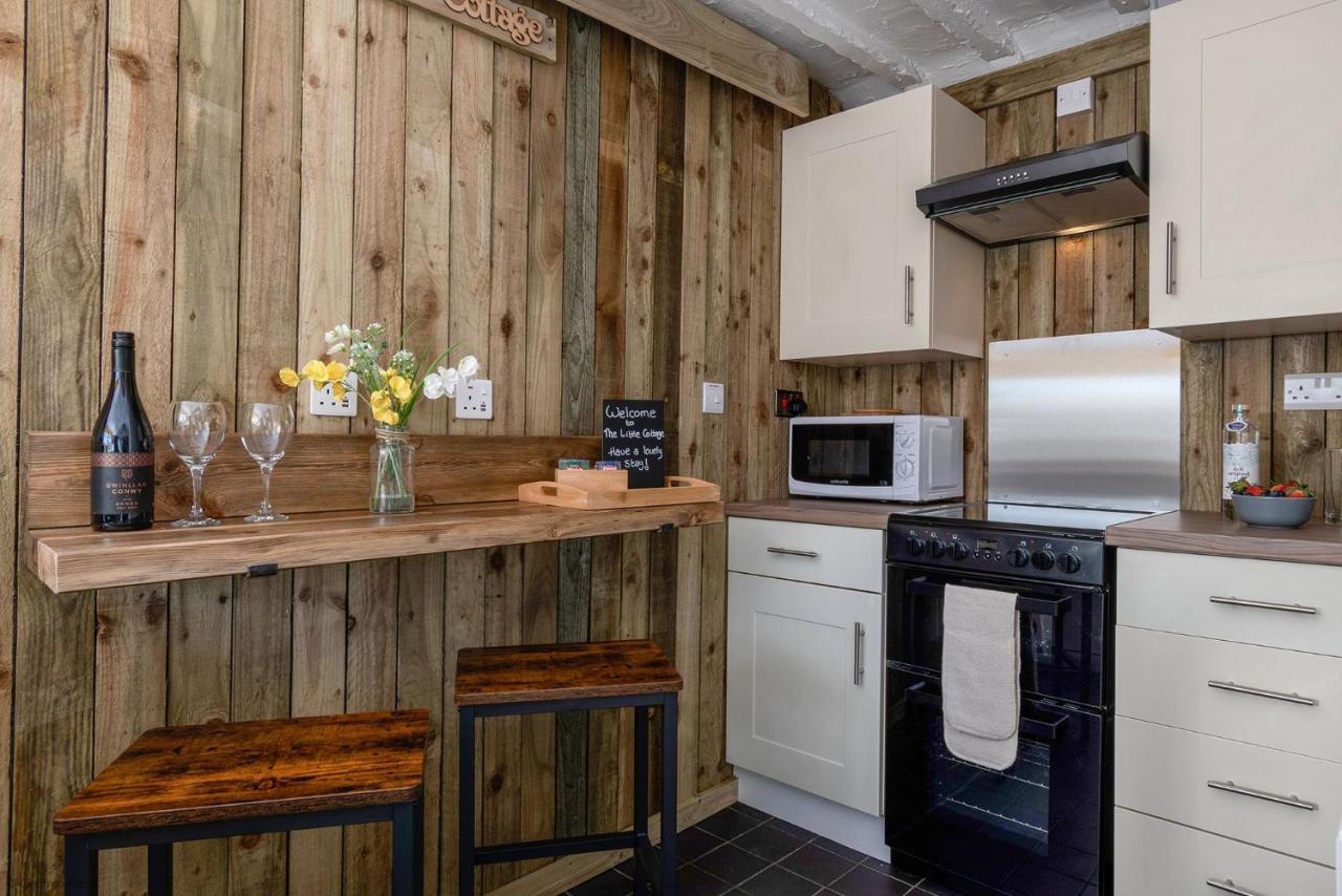 Farmhouse & Cottage At Geufron Farm - Dog Friendly Bryn-crug Exterior foto